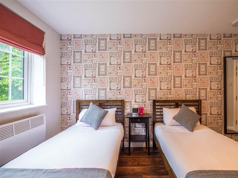Baginton  Oyo ザ オーク バギントン Bed & Breakfast エクステリア 写真
