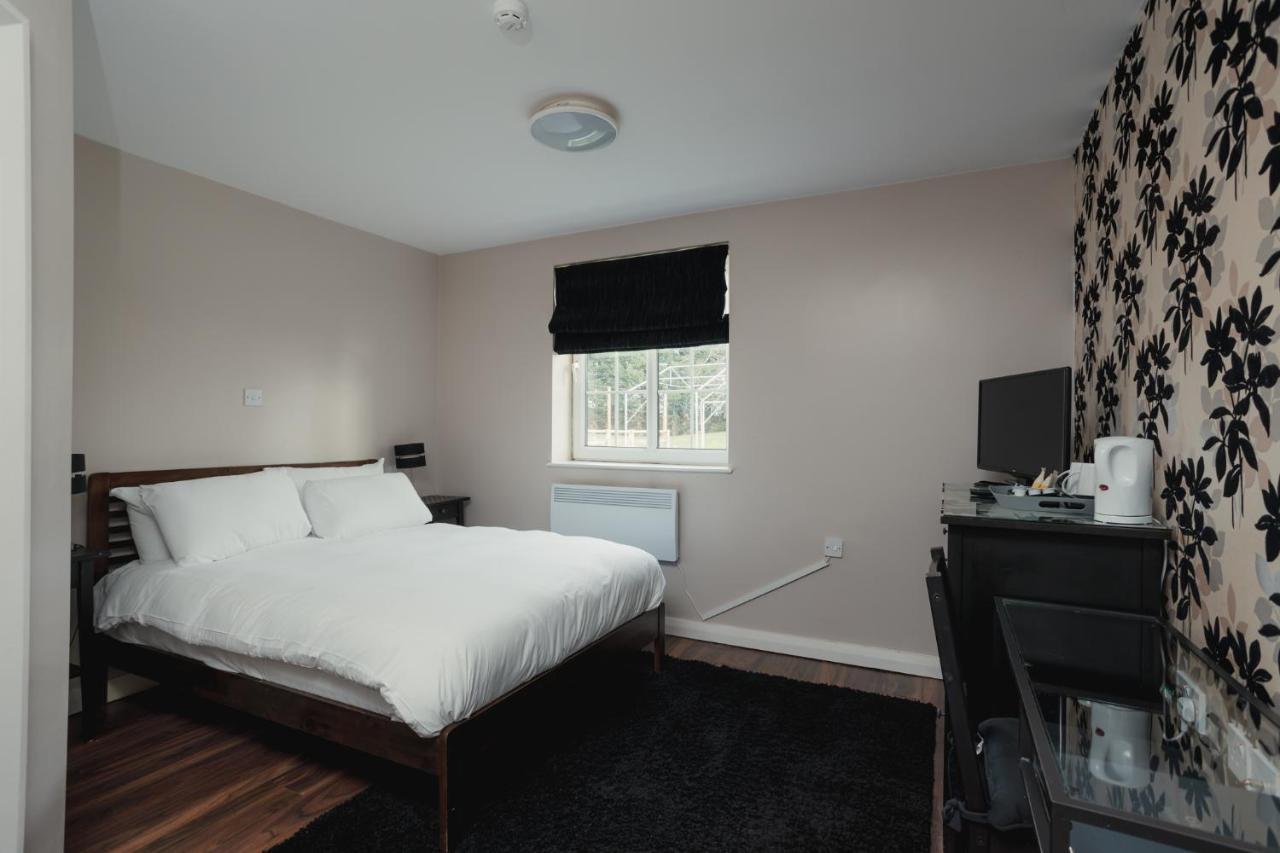 Baginton  Oyo ザ オーク バギントン Bed & Breakfast エクステリア 写真