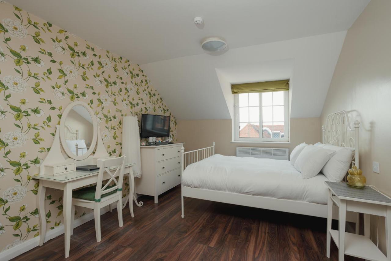 Baginton  Oyo ザ オーク バギントン Bed & Breakfast エクステリア 写真