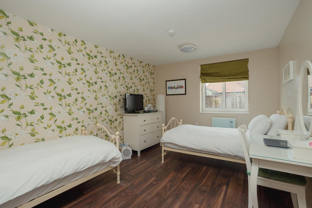 Baginton  Oyo ザ オーク バギントン Bed & Breakfast エクステリア 写真